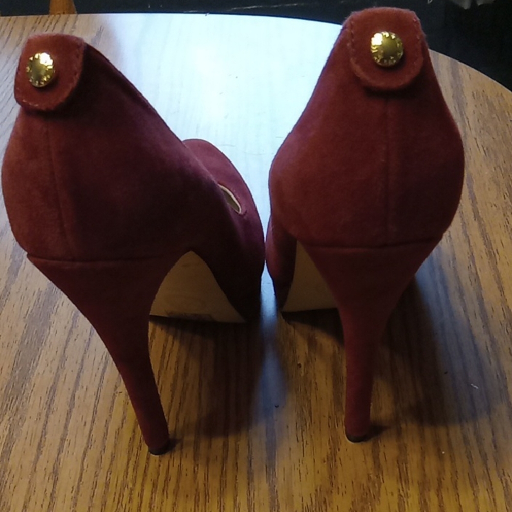 MICHAEL Michael Kors Burgundy Heels - Picture 3 of 10